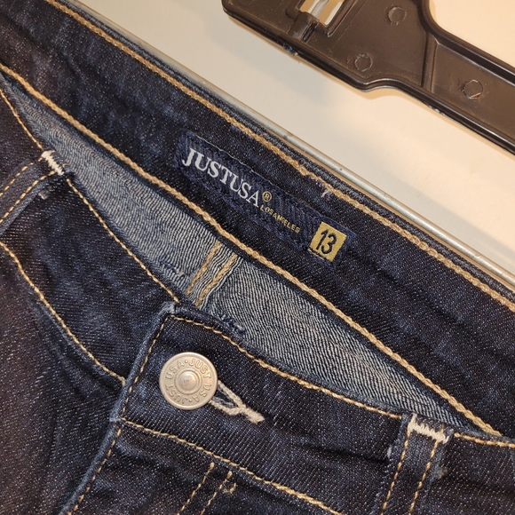 Jeans - Picture 2 of 3